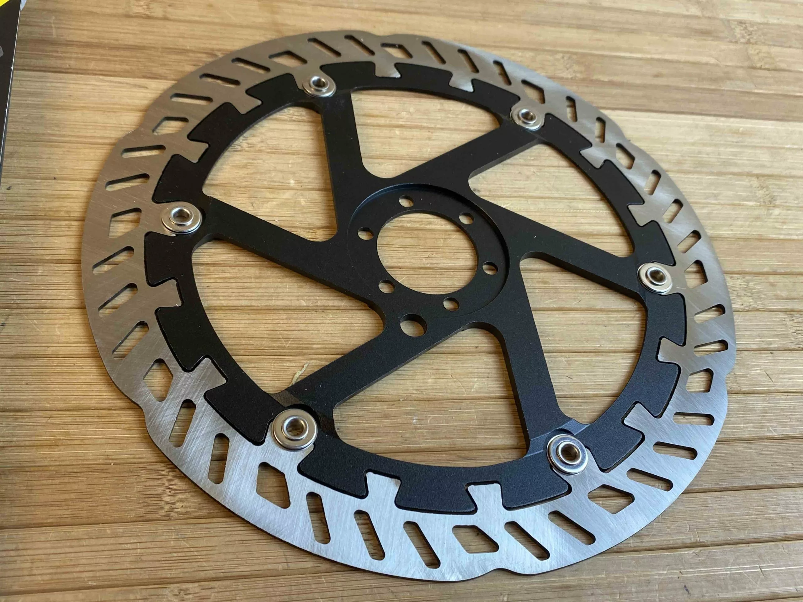 Magura MDR-P 220mm Disc / Bremsscheibe 5 Magura MDR-P 220mm Disc / Bremsscheibe – Bild 3