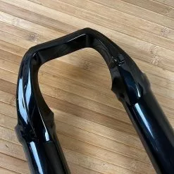 FOX 36 Casting / Lower 2017 27,5" Shiny Black Kabolt Boost -Neatflow Verkäufe IMG 6755 1353da3a bc8f 44a3 849a cb663a3192b3