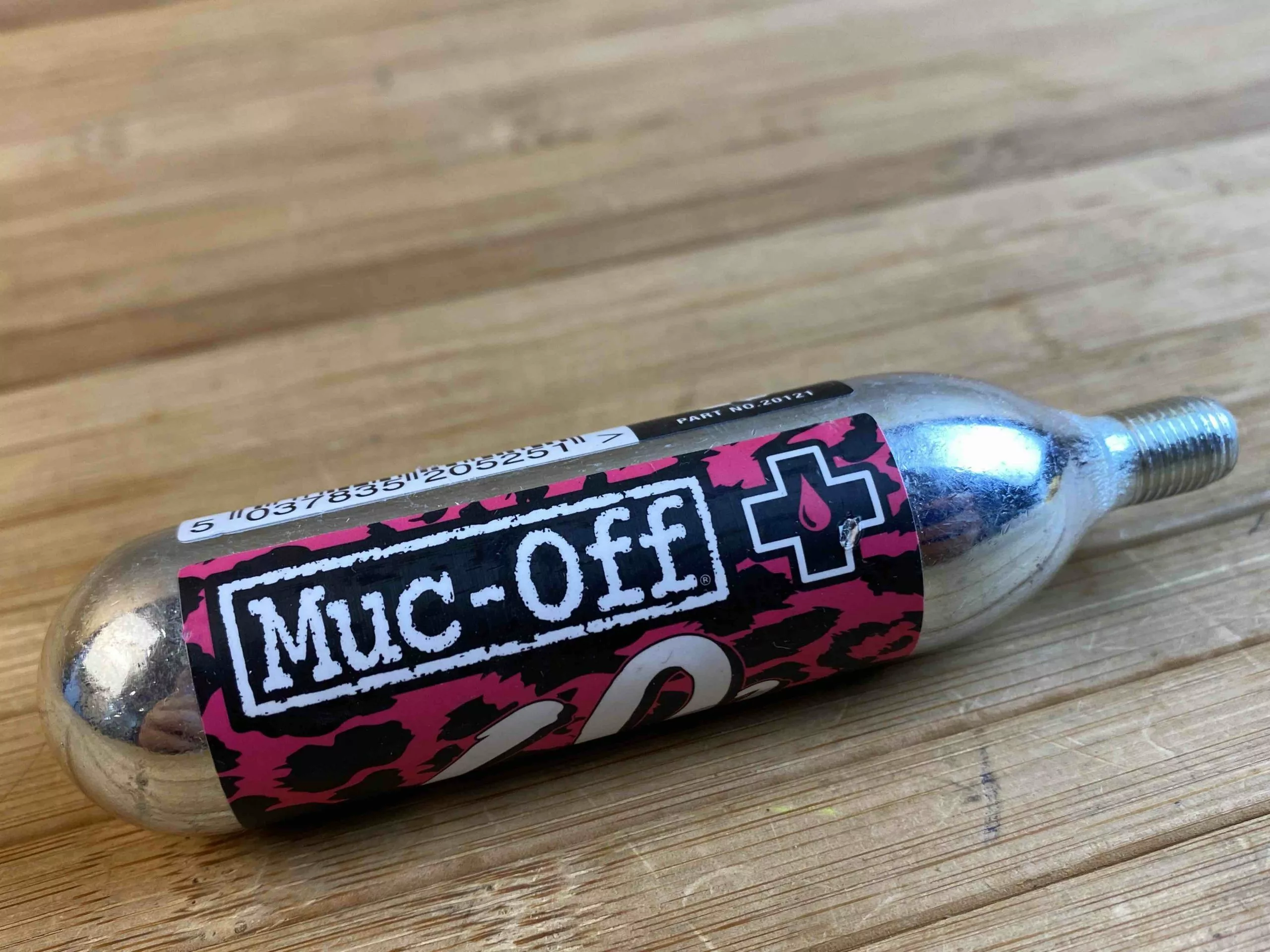 Muc-Off Muc Off CO2 Cartridge 25g MTB 4 Muc-Off Muc Off CO2 Cartridge 25g MTB – Bild 2