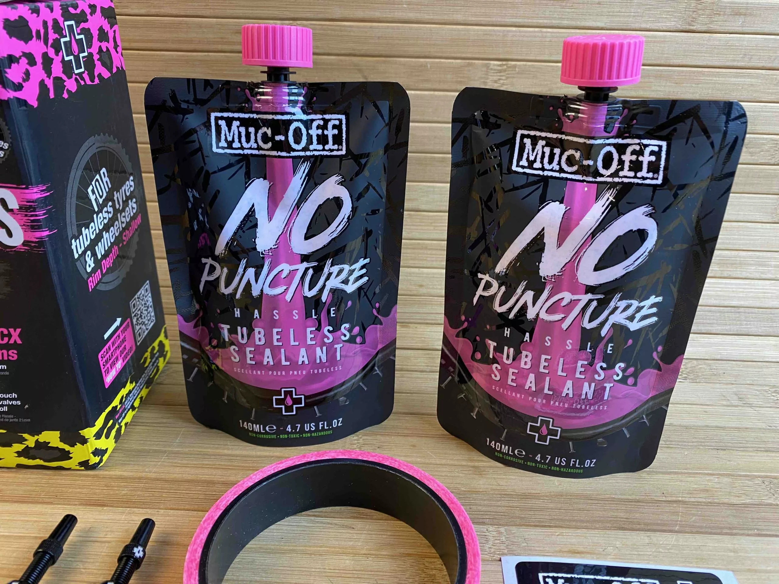 Muc-Off Muc Off Ultimate Tubeless Kit - Road 7 Muc-Off Muc Off Ultimate Tubeless Kit - Road – Bild 5