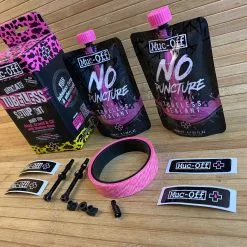 Muc-Off Muc Off Ultimate Tubeless Kit - Road 12 Muc-Off Muc Off Ultimate Tubeless Kit - Road -Neatflow Verkäufe IMG 6840 scaled