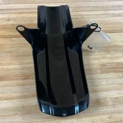 Fox Mud Guard XL / Schutzblech 36 & 38 Schwarz 25 Fox Mud Guard XL / Schutzblech 36 & 38 Schwarz -Neatflow Verkäufe IMG 6946 ec4fc5a9 6f93 4933 9d16 106b4bef5f29