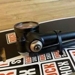 Rock-shox RockShox Dämpferpumpe / Gabelpumpe 300PSI -Neatflow Verkäufe IMG 7171 scaled