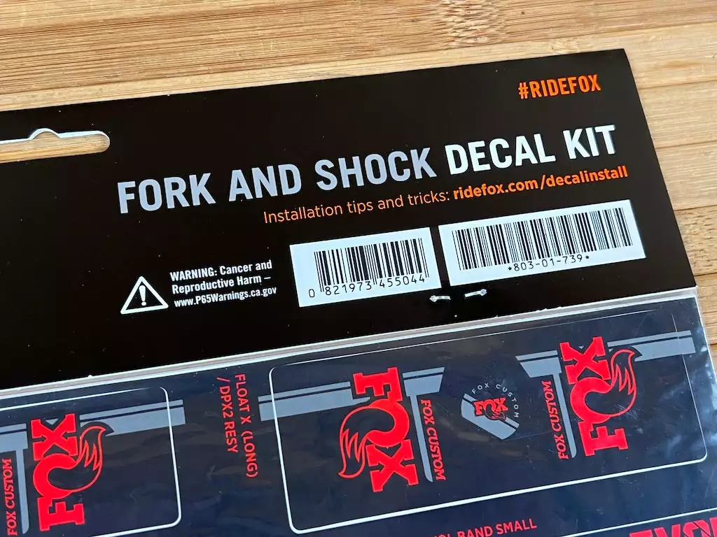 FOX Decal Kit Dekorbogen 2021 Custom Red 5 FOX Decal Kit Dekorbogen 2021 Custom Red – Bild 3
