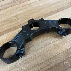 Fox 40 2021 Brücke Oben 56mm Rake Drop Upper -Neatflow Verkäufe IMG 7767 0ebff3d5 02a7 4f8e 8b0b 486e2c8527af