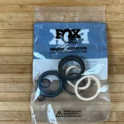 FOX 36 Dust Wiper Kit / Dichtungen Low Friction -Neatflow Verkäufe IMG 7781 8dae7df1 8283 438e 9616 d6efd7d593e5