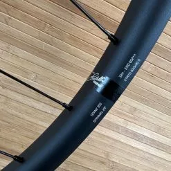 Spank 350 Vibrocore Hinterrad 29" Schwarz BOOST 148x12 Laufrad -Neatflow Verkäufe IMG 7845 9b2fe95f 1e94 45e3 b08d c82e9a6a55dc