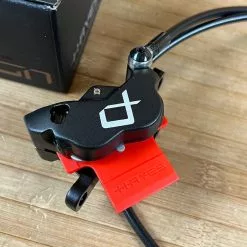 Hayes Dominion T4 Black Bremse VR / Front -Neatflow Verkäufe IMG 7923 a2ec8cb2 a994 4320 b814 15fa0121252c