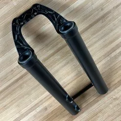 FOX 36 Casting / Lower 2017 26" Matte Black 831 13 FOX 36 Casting / Lower 2017 26" Matte Black 831 -Neatflow Verkäufe IMG 7951 51811838 fd02 486e b2e0 dd6d263c0fc9