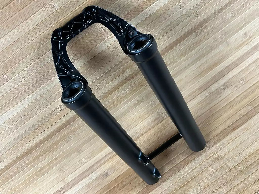 FOX 36 Casting / Lower 2017 26" Matte Black 831 7 FOX 36 Casting / Lower 2017 26" Matte Black 831 – Bild 5