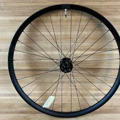 Reverse Black One Hinterrad HR 27,5" Boost 148 X 12mm Schwarz XD