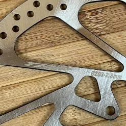 TRP R1 Disc / Bremsscheibe 6-Loch 203mm / 2,3mm -Neatflow Verkäufe IMG 8154 235efa94 008c 419e bdf4 74a3d5b0820e