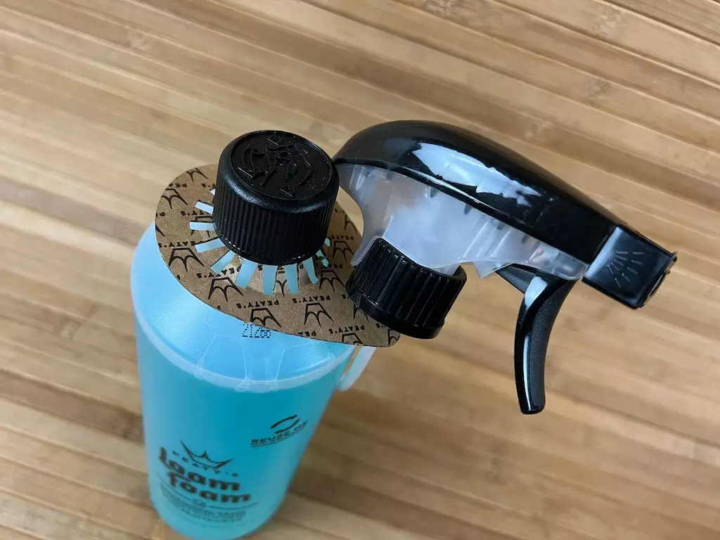 Peaty's Peaty’s Loam Foam 1l Spray Bottle Reiniger 4 Peaty's Peaty’s Loam Foam 1l Spray Bottle Reiniger – Bild 2