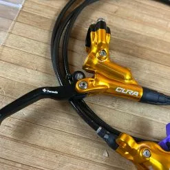 Formula CURA Scheibenbremse Gold VR Oder HR -Neatflow Verkäufe IMG 8680