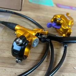 Formula CURA Scheibenbremse Gold VR Oder HR -Neatflow Verkäufe IMG 8682