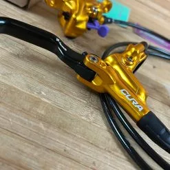 Formula CURA Scheibenbremse Gold VR Oder HR -Neatflow Verkäufe IMG 8685