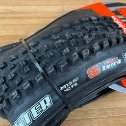 Maxxis Forekaster Reifen 29 X 2.6 3C Maxx Terra EXO TR 8 Maxxis Forekaster Reifen 29 X 2.6 3C Maxx Terra EXO TR -Neatflow Verkäufe IMG 8758