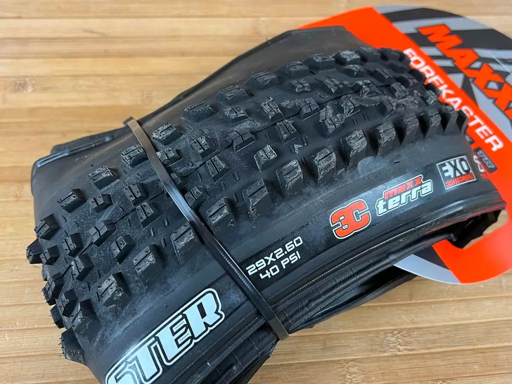 Maxxis Forekaster Reifen 29 X 2.6 3C Maxx Terra EXO TR 5 Maxxis Forekaster Reifen 29 X 2.6 3C Maxx Terra EXO TR – Bild 3