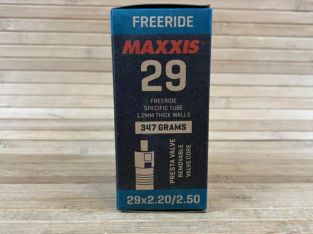 Maxxis Schlauch 29" 2.2/2.5 FV Freeride Presta 36mm 6 Maxxis Schlauch 29" 2.2/2.5 FV Freeride Presta 36mm – Bild 4