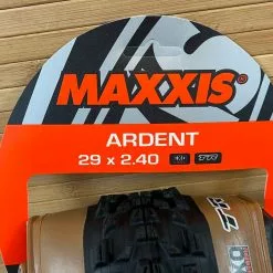 Maxxis Ardent Tanwall Reifen 29 X 2.4 EXO TR -Neatflow Verkäufe IMG 8793