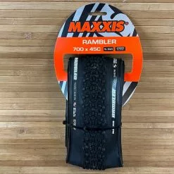 Maxxis Rambler Reifen 700 X 45C Silk Shield TR Gravel