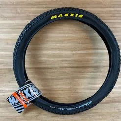 Maxxis Holy Roller Reifen 24 X 2.4 MaxxPro 60TPI Single Ply