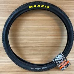 Maxxis Holy Roller Reifen 26 X 2.4 MaxxPro 60TPI Single Ply
