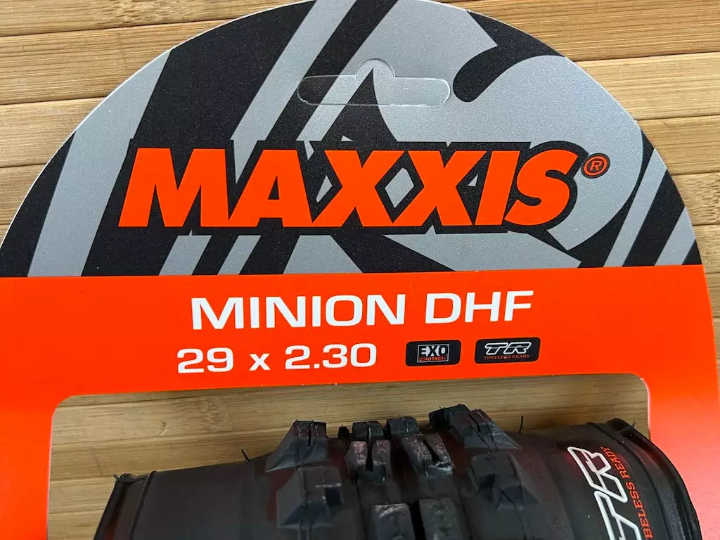 Maxxis Minion DHF Reifen 29 X 2.3 EXO TR 5 Maxxis Minion DHF Reifen 29 X 2.3 EXO TR – Bild 3