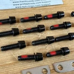 Manitou Dorado Schrauben Set / Fasteners Service -Neatflow Verkäufe IMG 8927 2b397f02 417b 4b60 847b 6f6c27cf2cda
