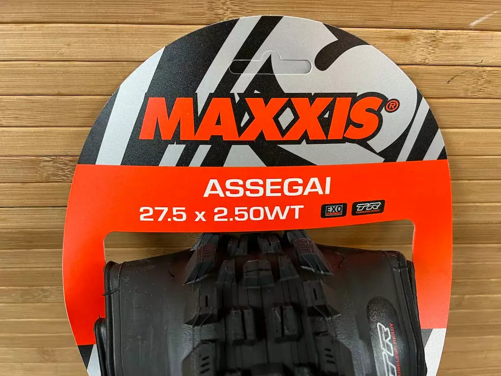 Maxxis Assegai Reifen 27.5 X 2.5 EXO TR 5 Maxxis Assegai Reifen 27.5 X 2.5 EXO TR – Bild 3