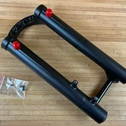 FOX 40 Casting / Lower 2021 27,5" Matte Black / Matt Schwarz -Neatflow Verkäufe IMG 9012 22378582 86d3 402f 9bee 63b2ddcf8fbc