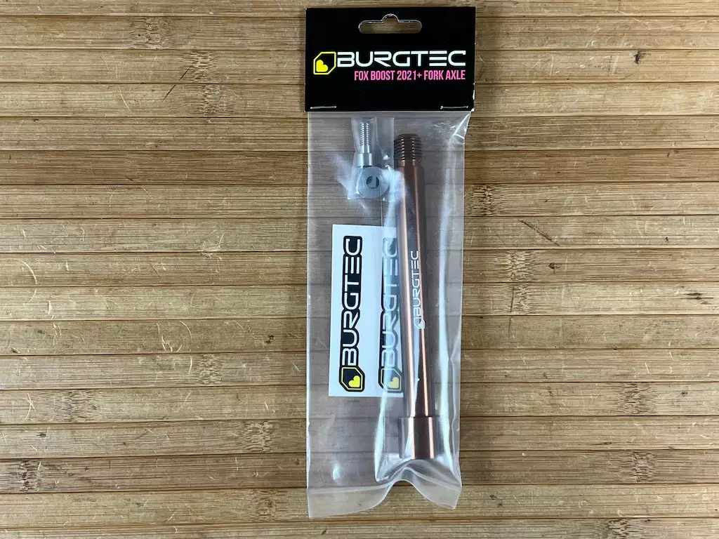 Burgtec FOX Boost Achse / Axle 2021+ Kash Bronze 3 Burgtec FOX Boost Achse / Axle 2021+ Kash Bronze