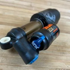 Fox Float X2 Factory Race 2021 2-POS 210 X 52.5mm Dämpfer -Neatflow Verkäufe IMG 9239