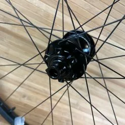 Race Face Aeffect R 30 Hinterrad HR 29" Boost Schwarz Microspline -Neatflow Verkäufe IMG 9694 588d2676 54b9 4f54 8f1b a5c88e6a69ce