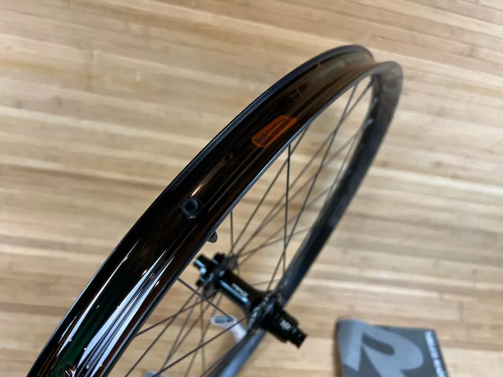 Race Face Aeffect R 30 Hinterrad HR 27,5" Super Boost Schwarz 157 X 12mm 8 Race Face Aeffect R 30 Hinterrad HR 27,5" Super Boost Schwarz 157 X 12mm – Bild 6