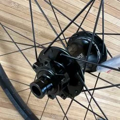 Race Face Aeffect R 30 Hinterrad HR 27,5" Super Boost Schwarz 157 X 12mm 13 Race Face Aeffect R 30 Hinterrad HR 27,5" Super Boost Schwarz 157 X 12mm -Neatflow Verkäufe IMG 9702 8ba19999 2fed 404f 9d06 d494613f1942