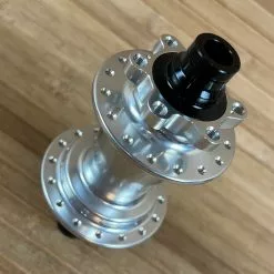 Industry-nine Industry Nine Hydra Classic Boost 6B Hinterradnabe Silber 148x12 / 32 Loch XD -Neatflow Verkäufe IMG 9937 23e93fa6 c7aa 43af 9fe6 b5a5ba25b0fb