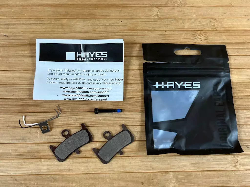 Hayes Dominion A4 Bremsbeläge / Bremsbelag Semi-metallisch 3 Hayes Dominion A4 Bremsbeläge / Bremsbelag Semi-metallisch